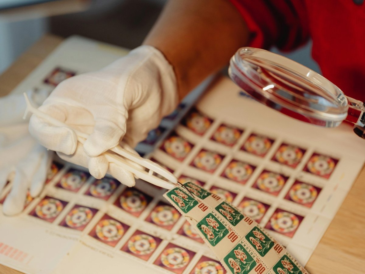 How Your Business Can Save Money on Stamps Canada in 2026