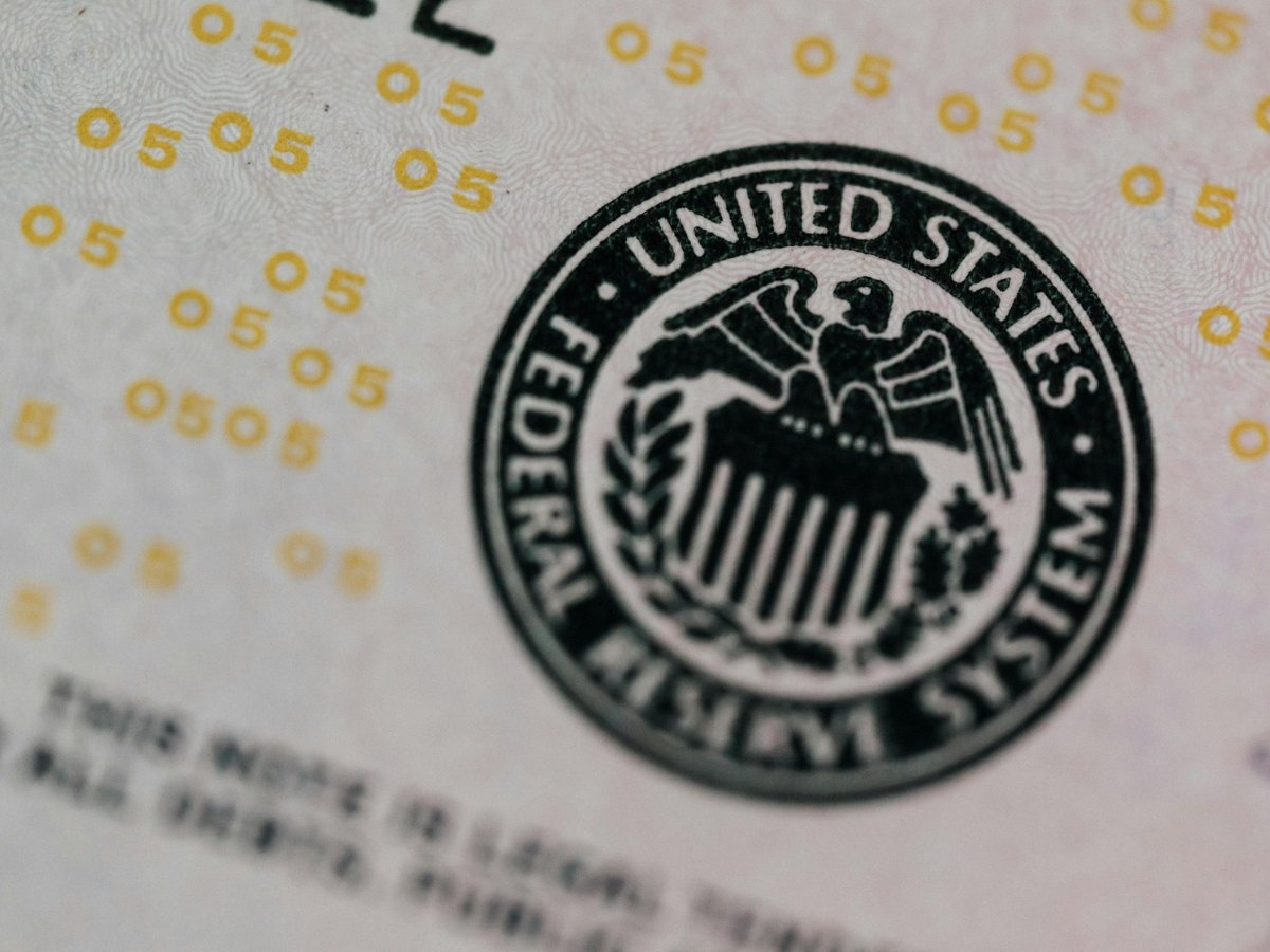 The Realtor's Guide to High-Impact Stamps for Real Estate Farming Mailers